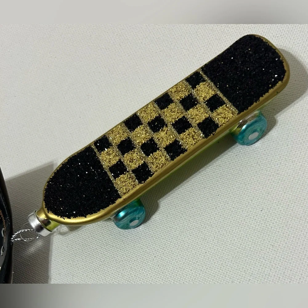 ROBERT STANLEY Christmas Ornament Blown Glass SKATEBOARD NEW